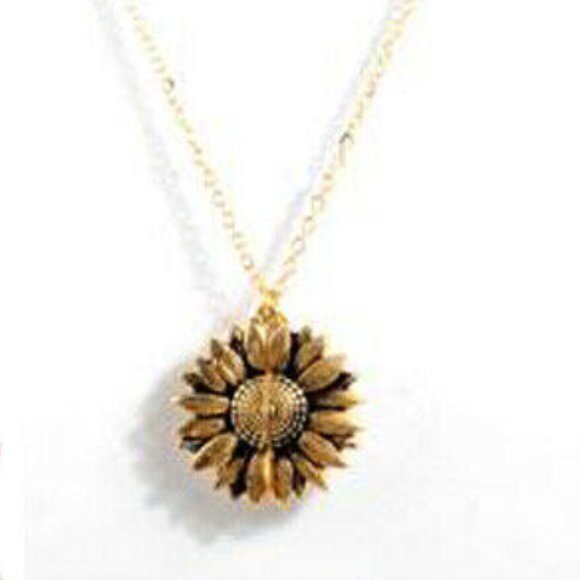 New Gold 'You Are My Sunshine' Flower Necklace - Picture 7 of 11